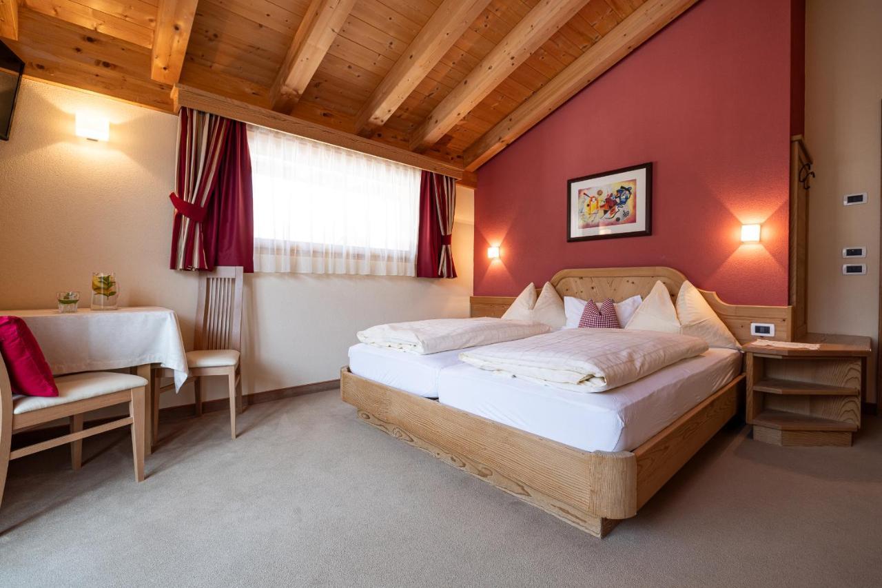 Bed and Breakfast Garni Gran Pre Kurfar Exterior foto
